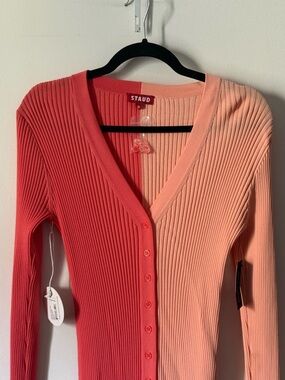 STAUD Two-Tone Ribbed Cardigan - Coral & Peach